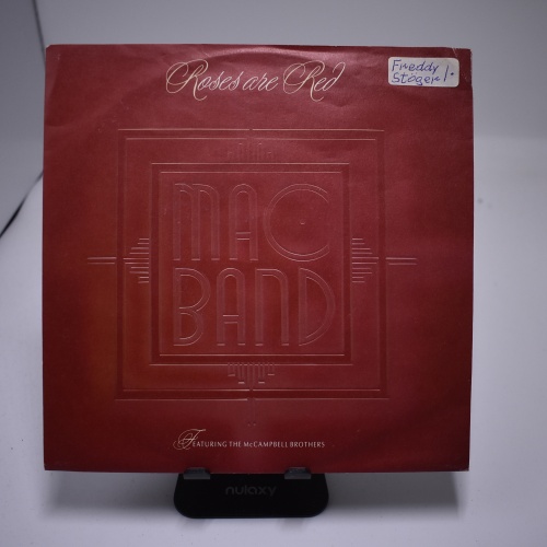 Single / Mac Band Featuring The McCampbell Brothers – Roses Are Red