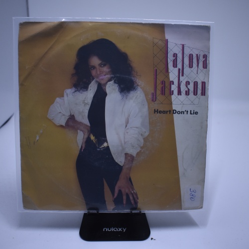 Single / La Toya Jackson – Heart Don't Lie