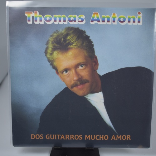 Single / Thomas Antoni – Dos Guitarros Mucho Amor
