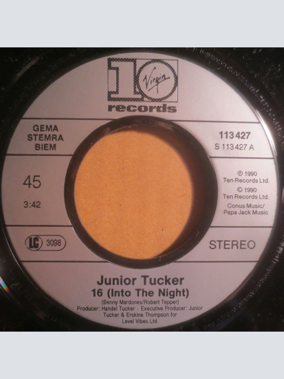 Vinyl / Junior Tucker - 16 (Into The Night)