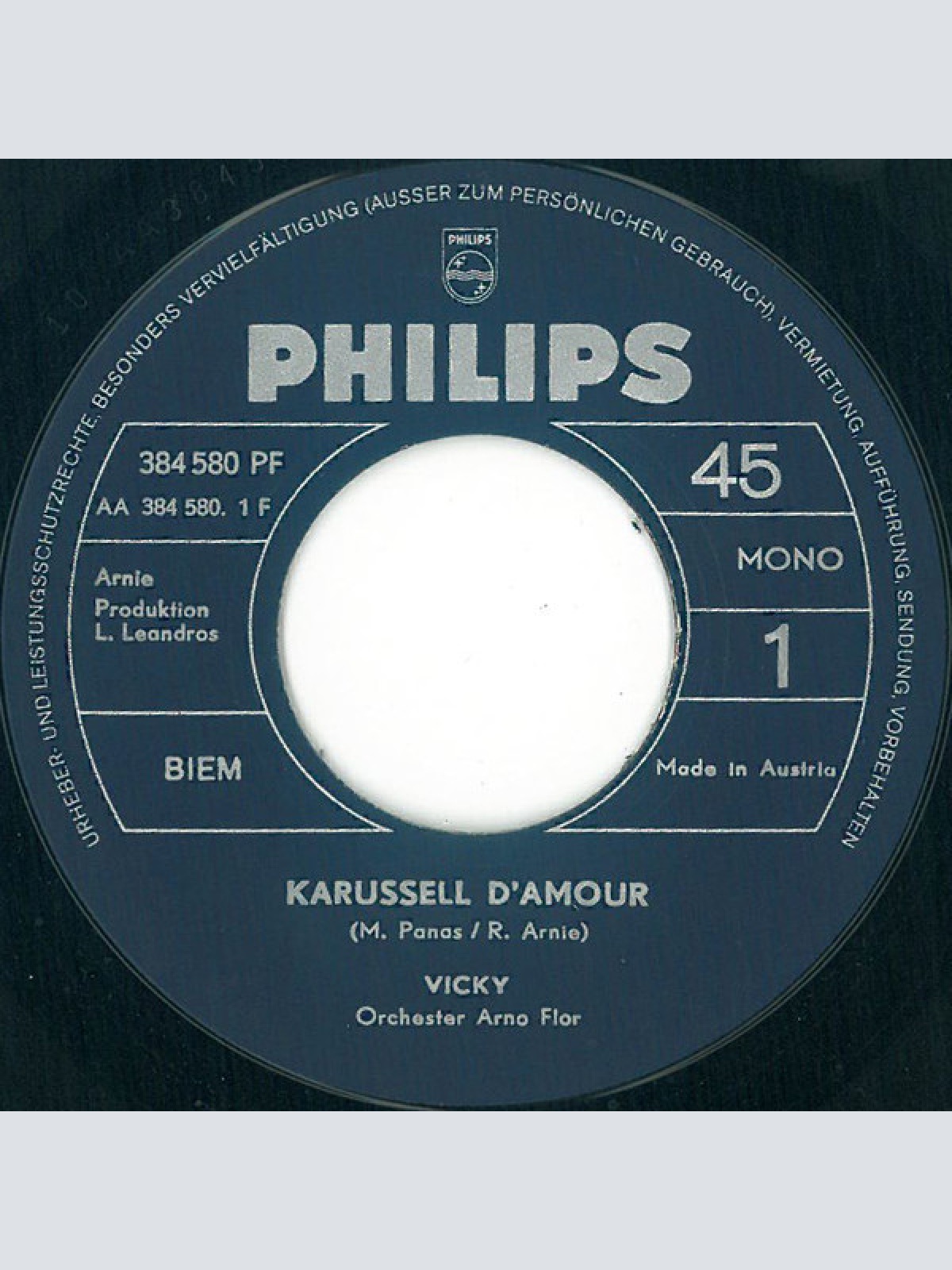 Vinyl / Vicky* - Karussell D'Amour