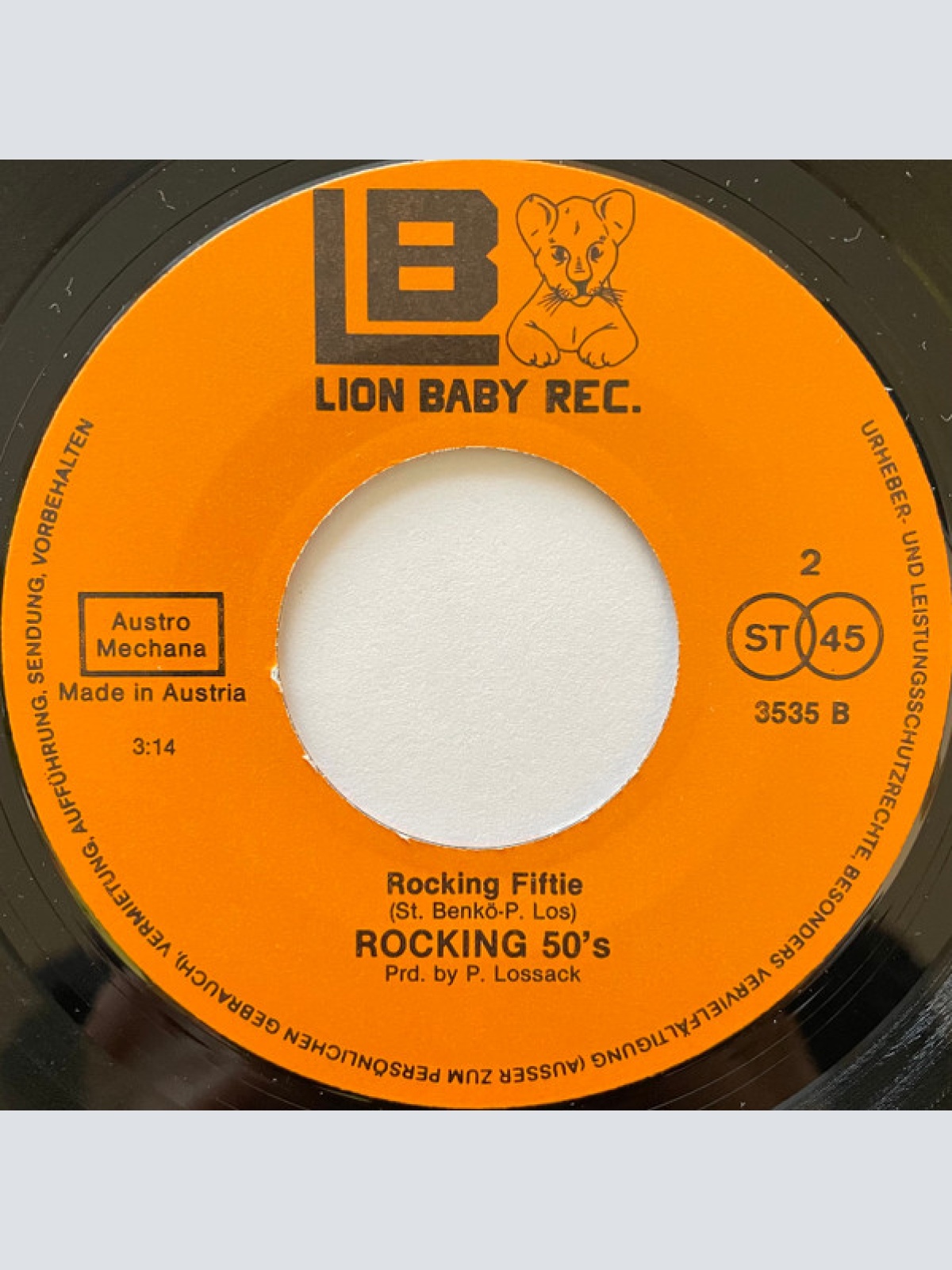 Vinyl / Rocking 50's - C'mon Everybody / I Go Ape / Bob-a-lena / Jeannie, Jeannie, Jeannie