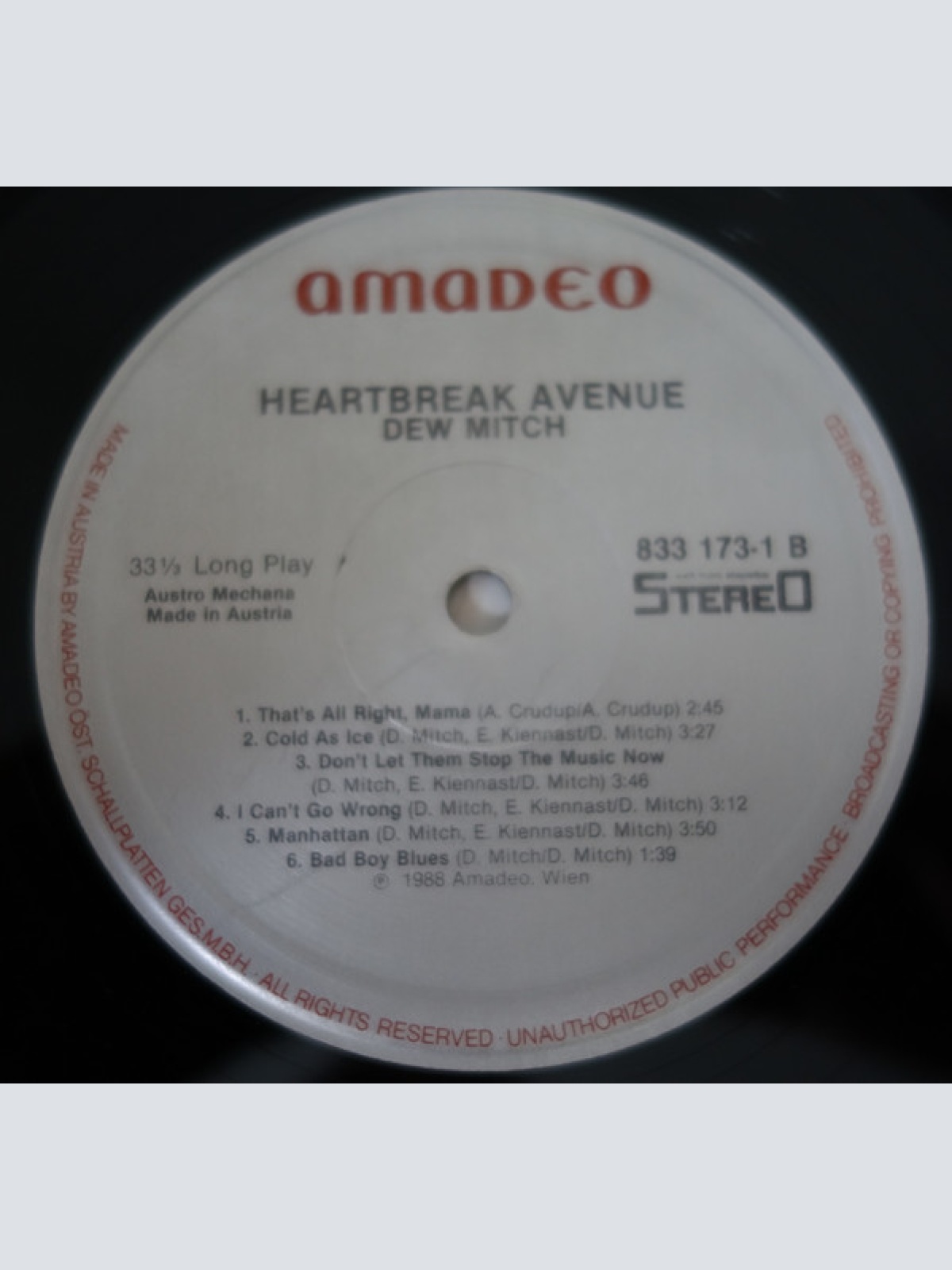 Vinyl / Dew Mitch - Heartbreak Avenue