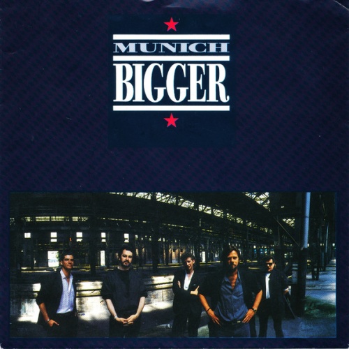 Vinyl / Munich - Bigger