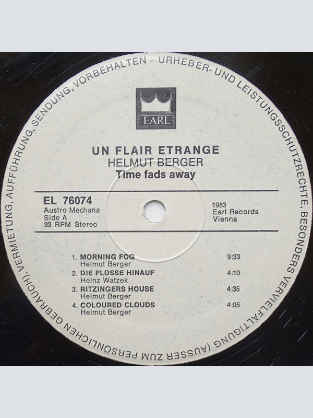 Vinyl / Helmut Berger, Time Fades Away Featuring: Paul Gulda - Un Flair Etrange