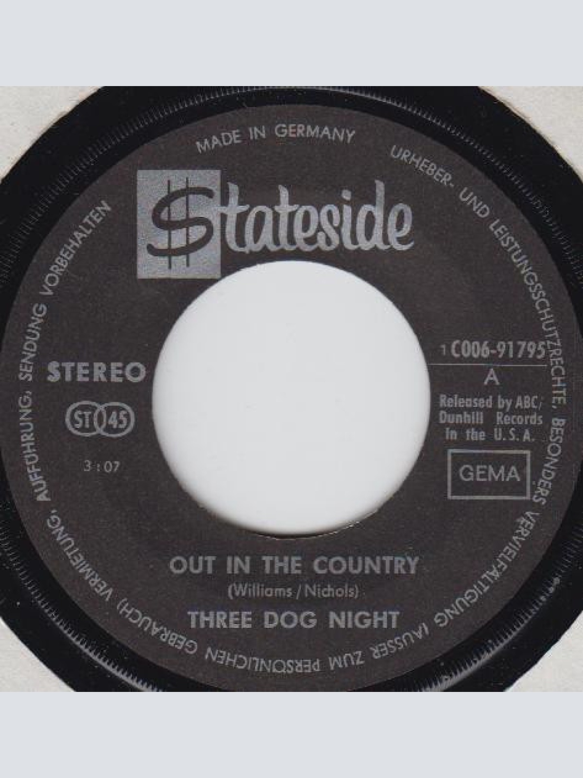 Vinyl / Three Dog Night - Out In The Country / Good Time Living