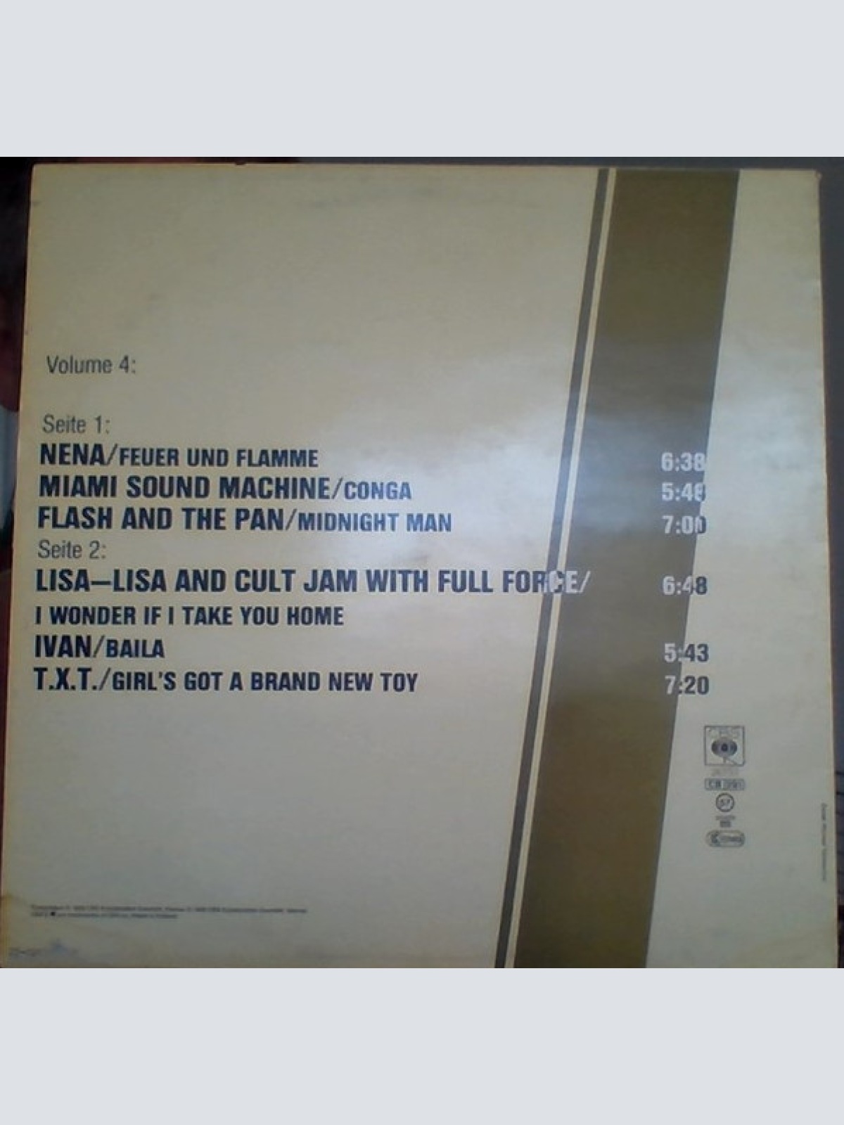 Vinyl / Various - Hot Maxi Mixes Vol. 4