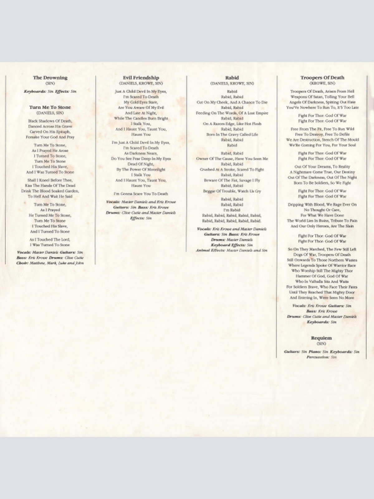 Vinyl / Deliverance (11) - Evil Friendship