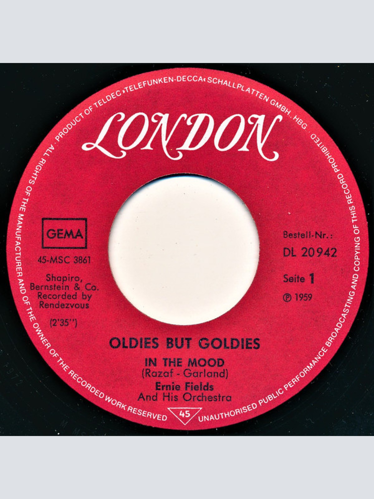 Vinyl / Ernie Fields And His Orchestra* - In The Mood / Chattanooga Choo Choo