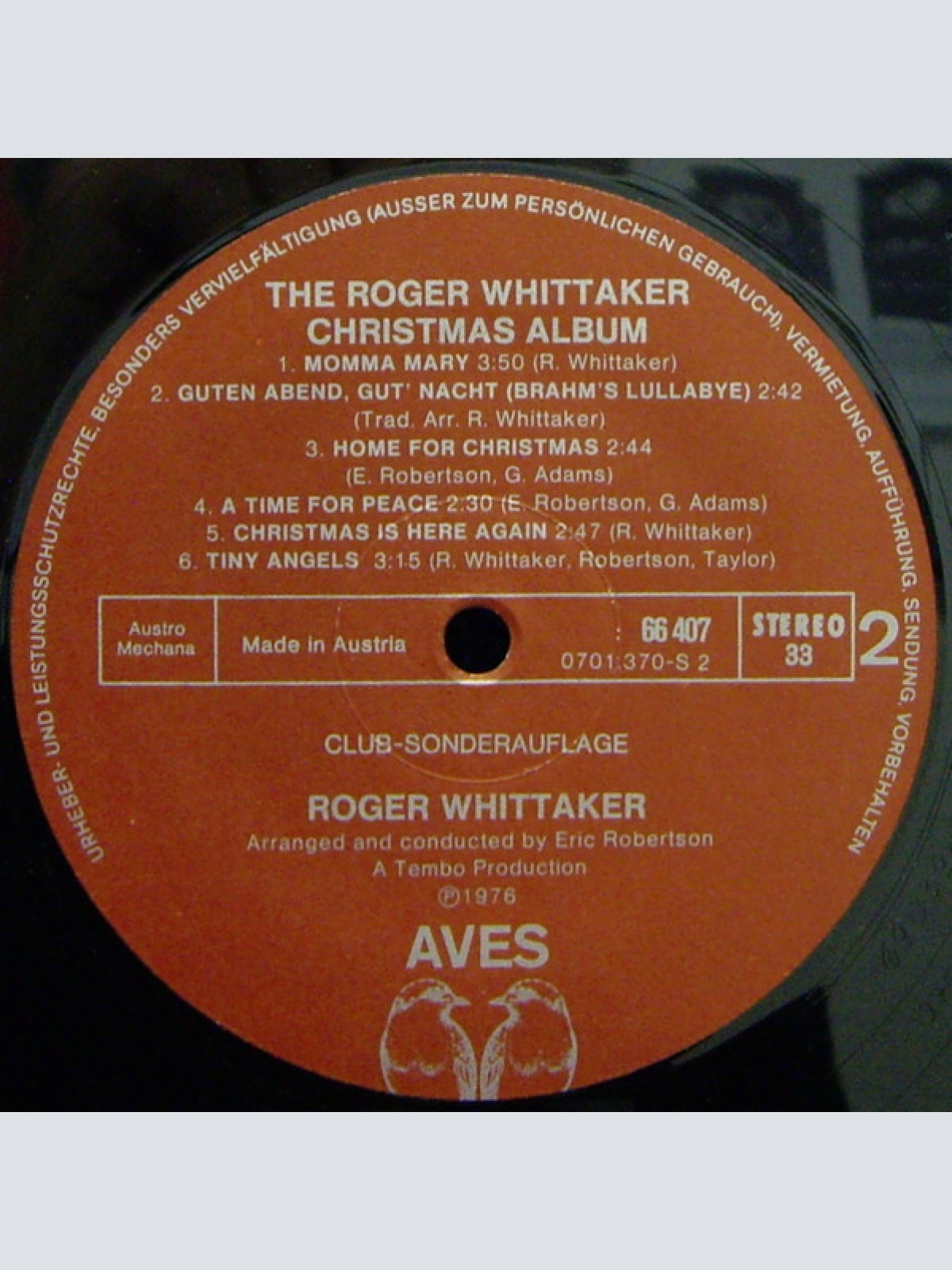 Vinyl / Roger Whittaker - The Roger Whittaker Christmas Album