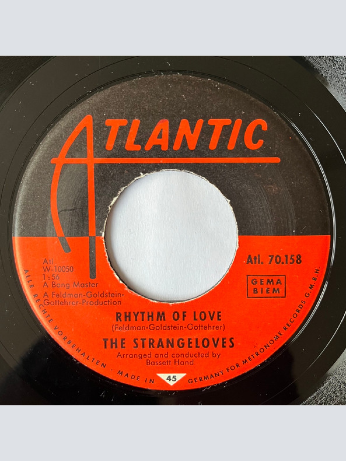 Vinyl / The Strangeloves - Night Time / Rhythm Of Love