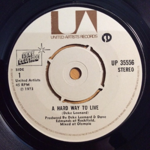 Vinyl / Deke Leonard - A Hard Way To Live