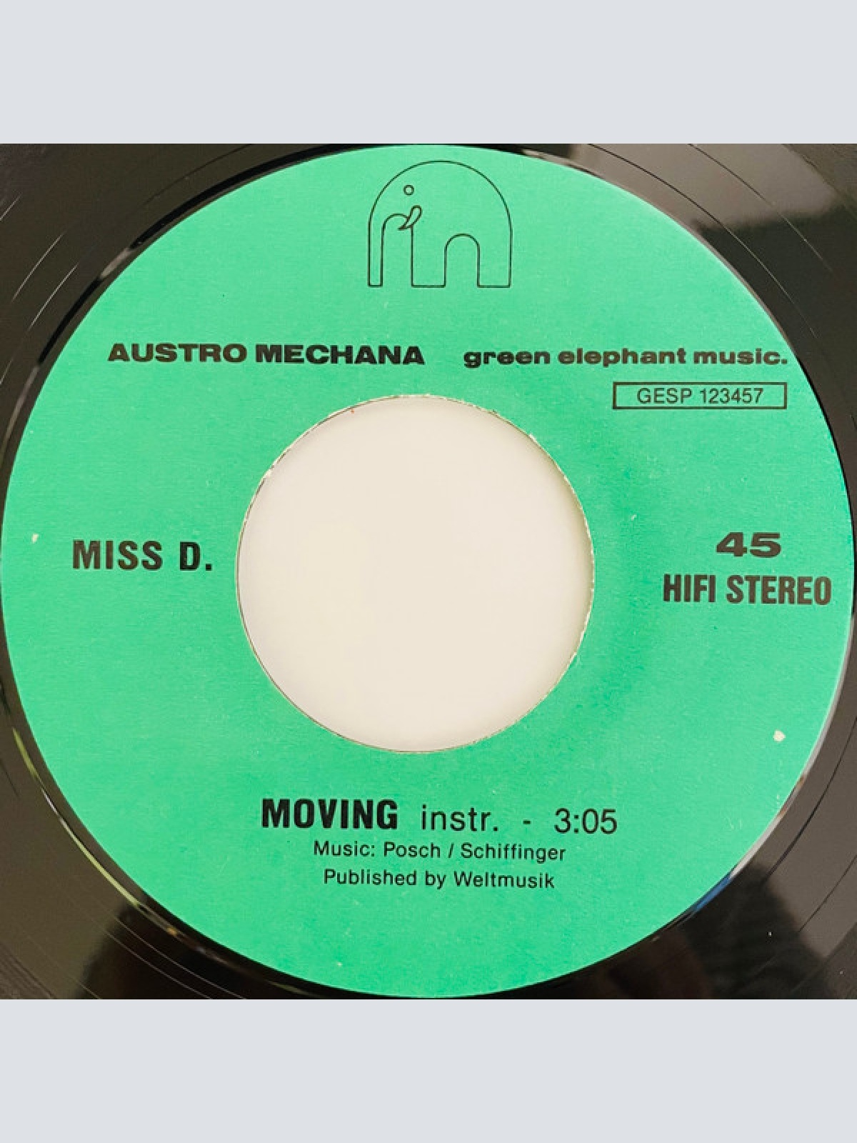 Vinyl / Miss D. - Moving
