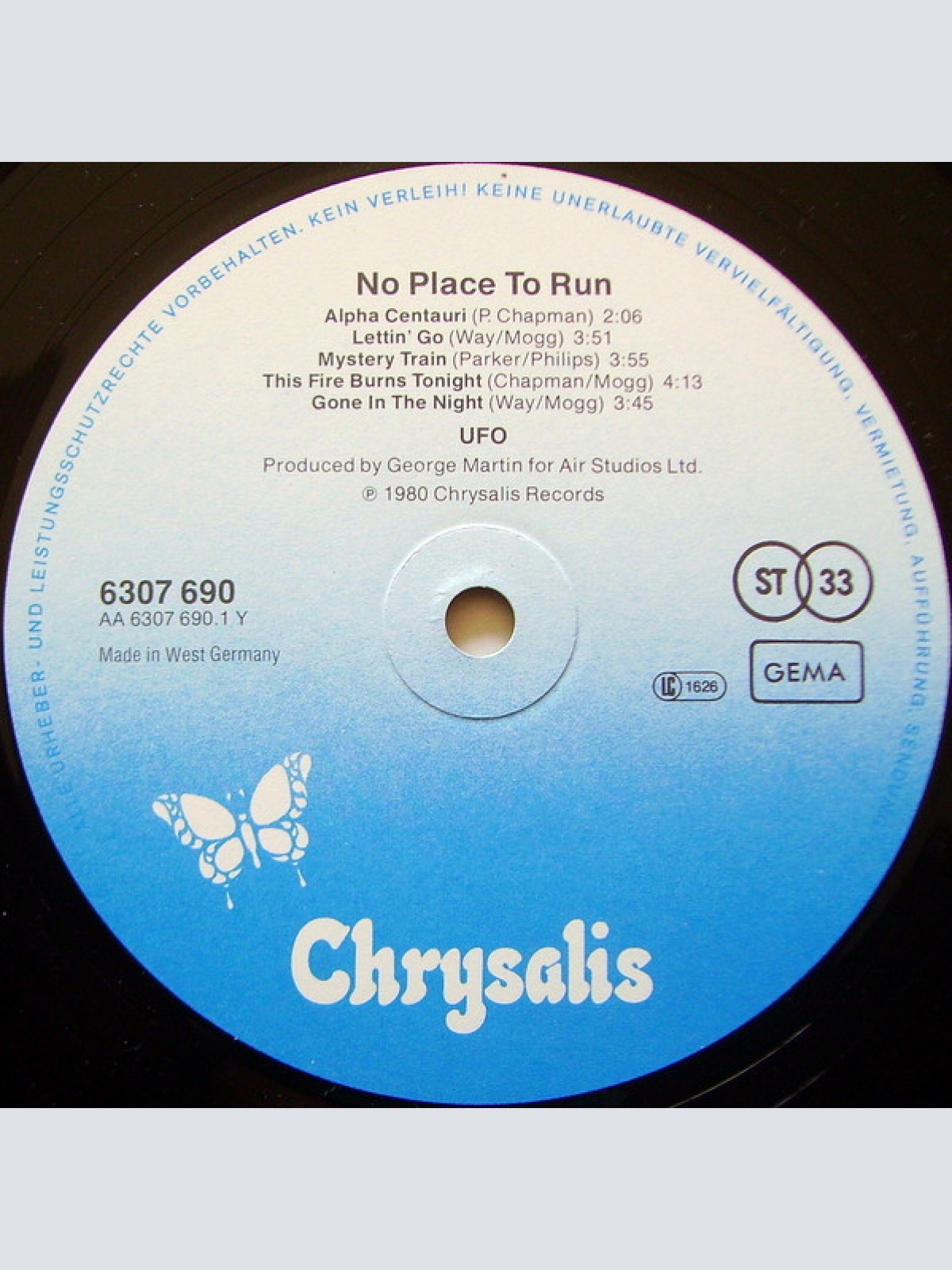 Vinyl / UFO (5) - No Place To Run