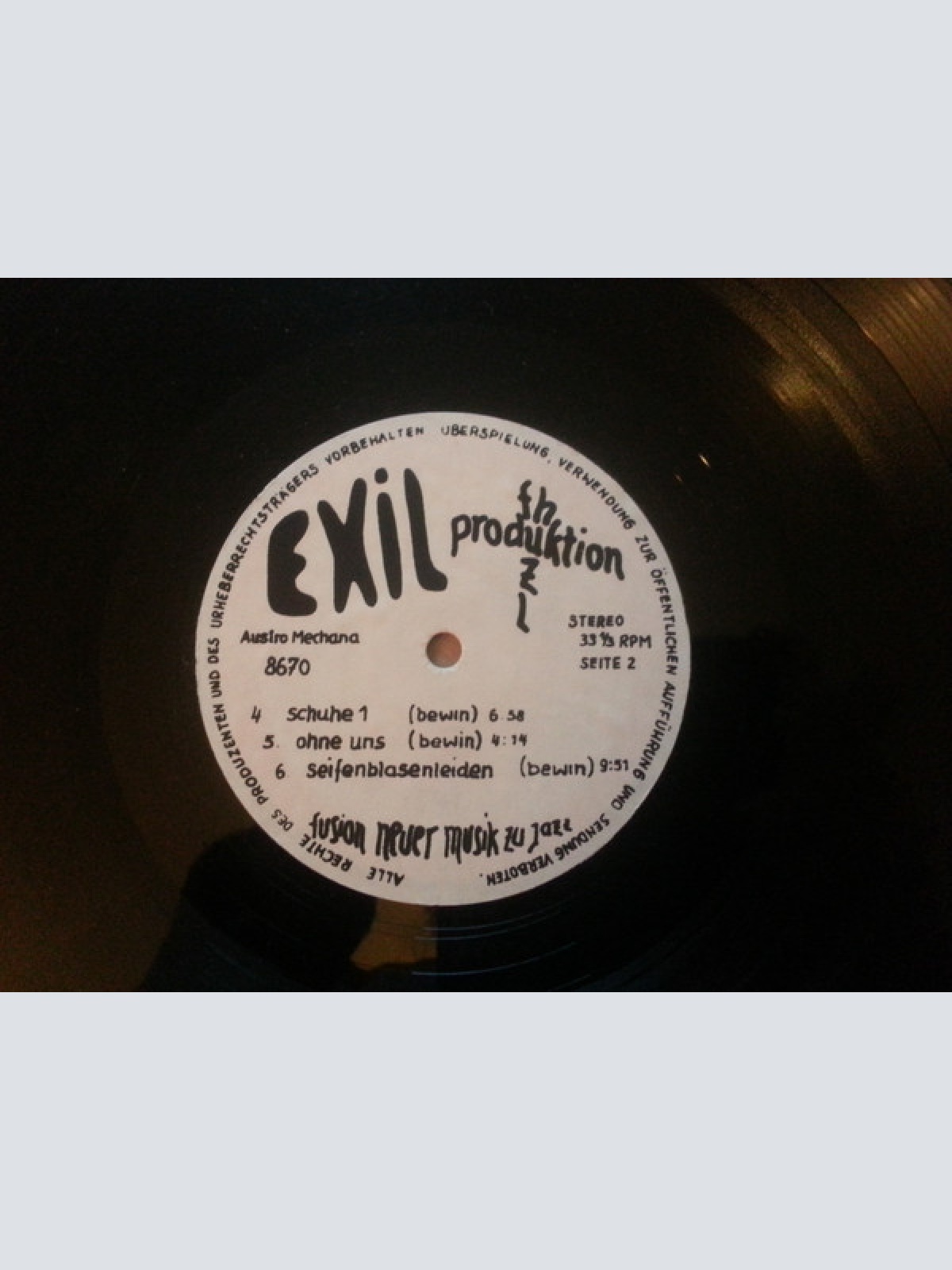Vinyl / Exil (5) - Fusionen