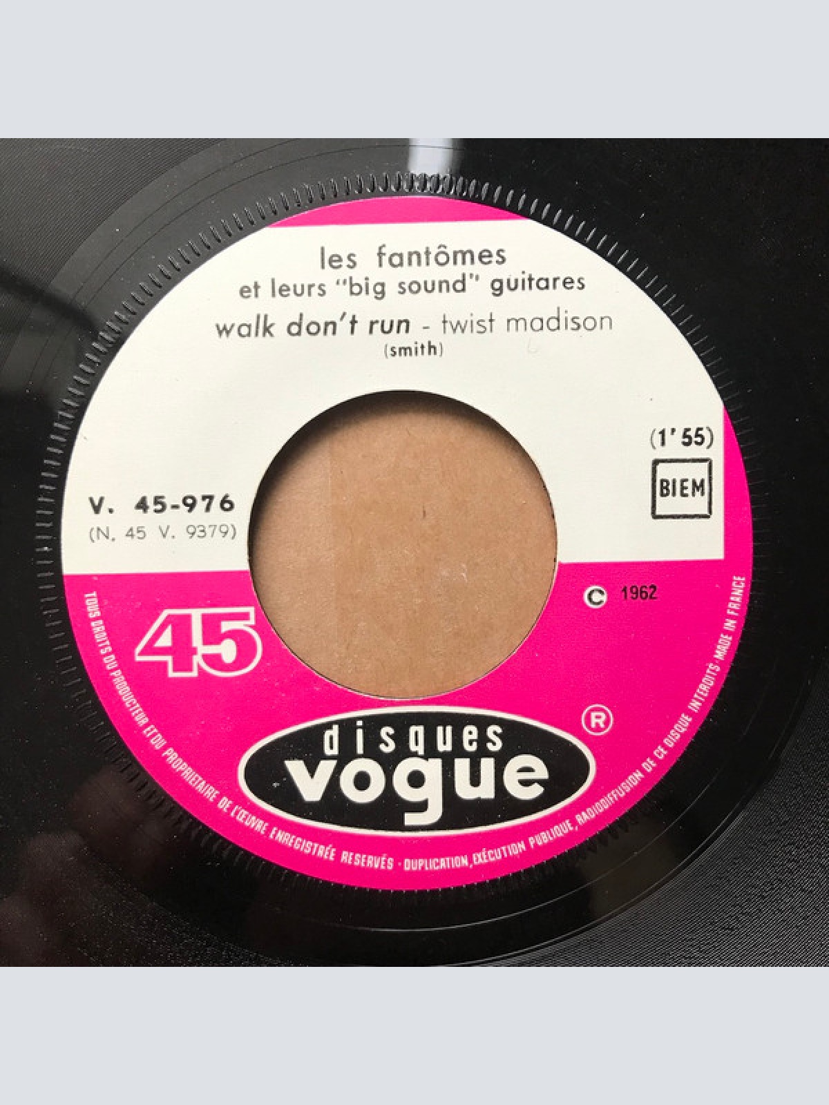 Vinyl / Les Fantômes Et Leurs "Big Sound" Guitares* - Walk Don't Run / Je Ne Veux Pas T'aimer