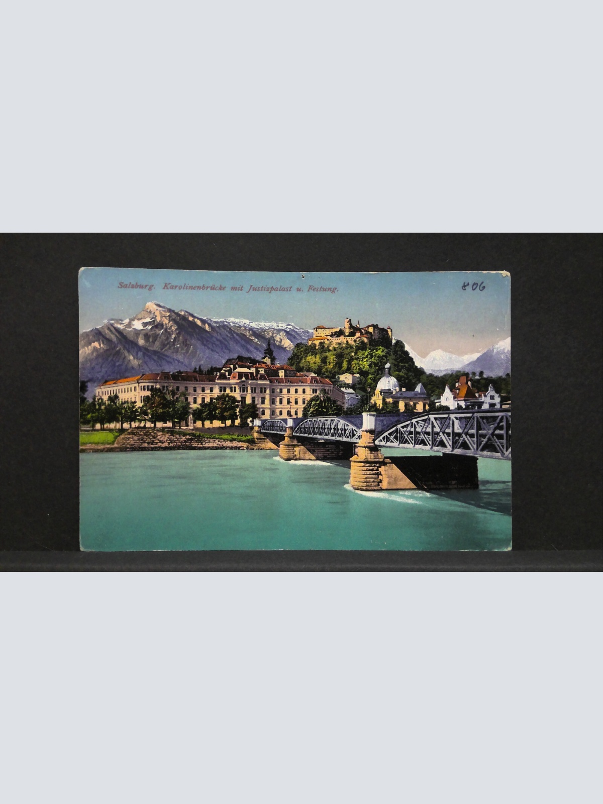 Salzburg Karolinenbrücke mit Justizpalast und Festung Hohensalzburg JW165839