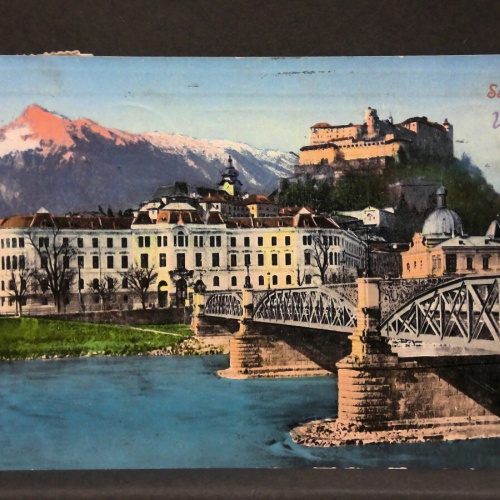 Salzburg Karolinenbrücke mit Justizpalast und Festung Hohensalzburg JW165829