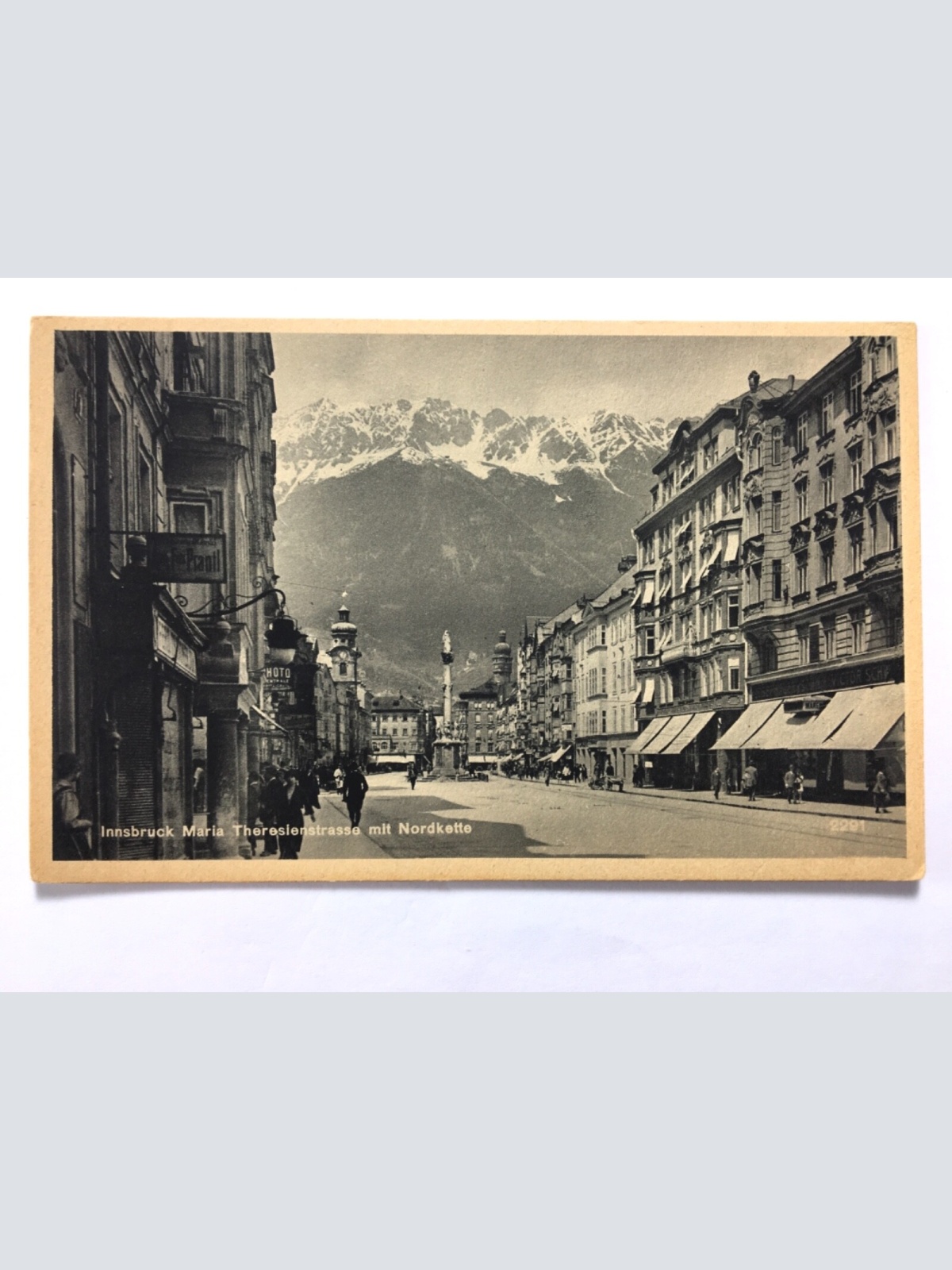 Innsbruck - Maria-Theresien-Straße mit Nordkette 40123 TH