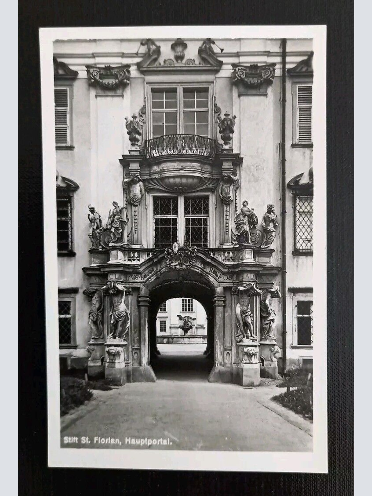 Stift St.Florian Hauptportal 5671 gr I