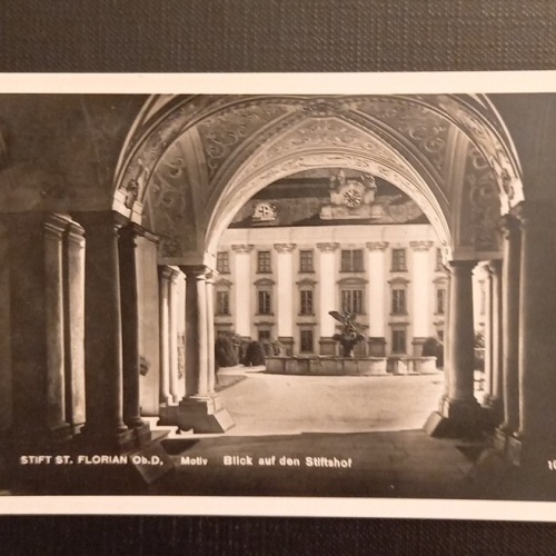 Stift St.Florian Ob.D.Blick Auf Den Stiftshof Ga B