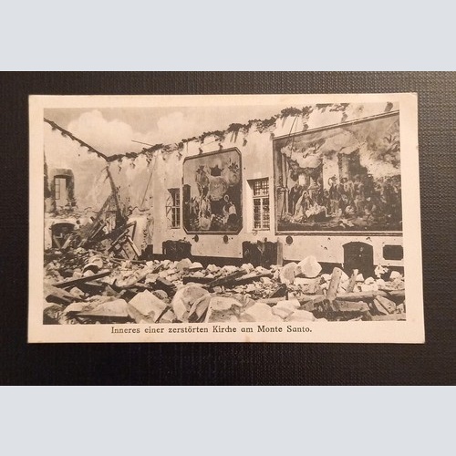 Inneres einer zerstören Kirche am Monte Santo 650275 Ga E