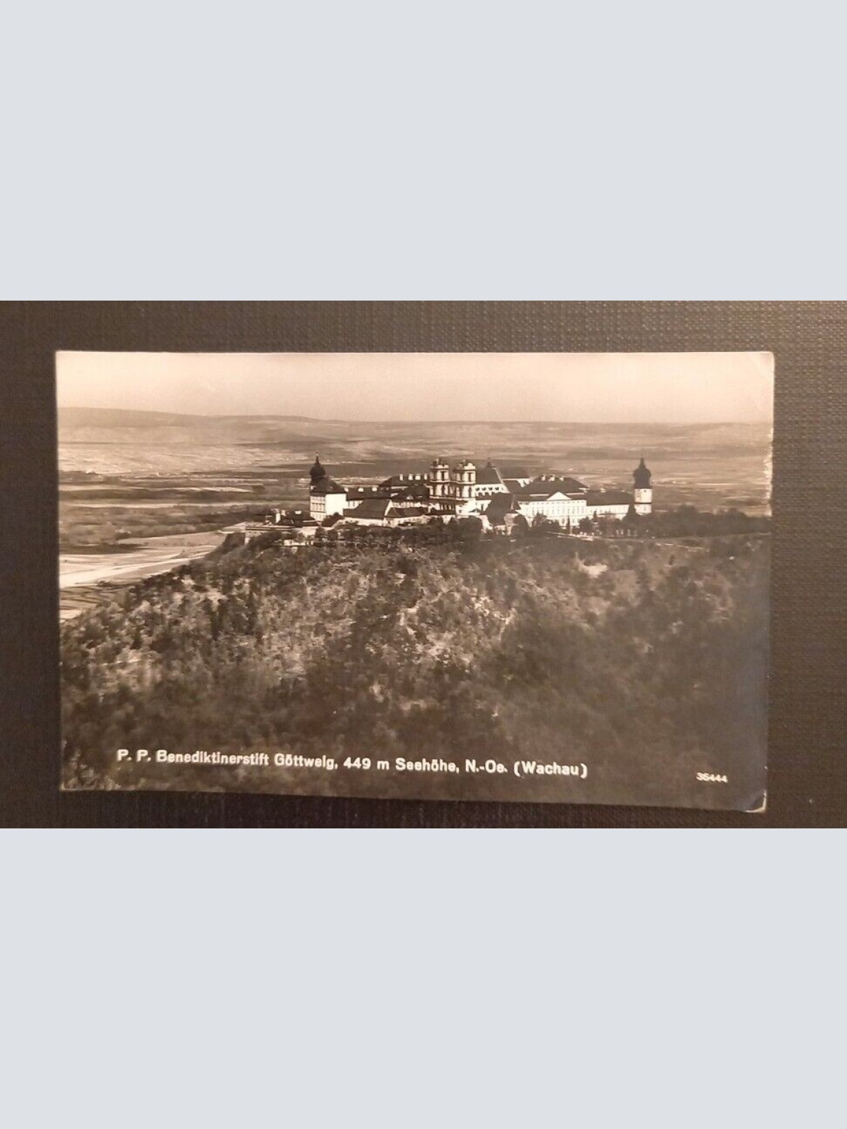 Ansichtskarte Niederösterreich Bendiktinerstift Göttweig Wachau 118020 Ga E