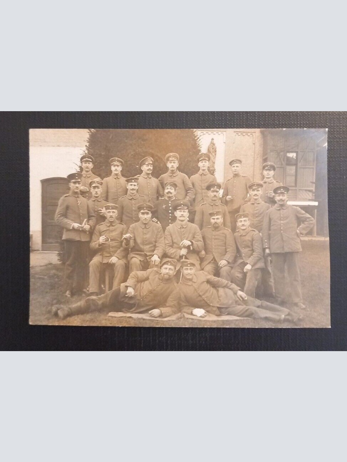 Ansichtskarte Militaria IIWK Deutsches Reich Gruppenfoto Soldaten 650273 Ga E