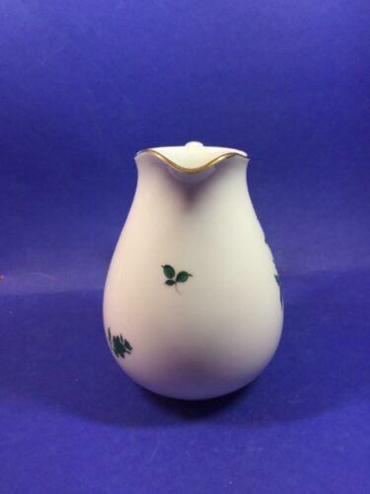 Augarten Maria Theresia Milchkanne 12.5 cm Sehr Gut erhalten  16042