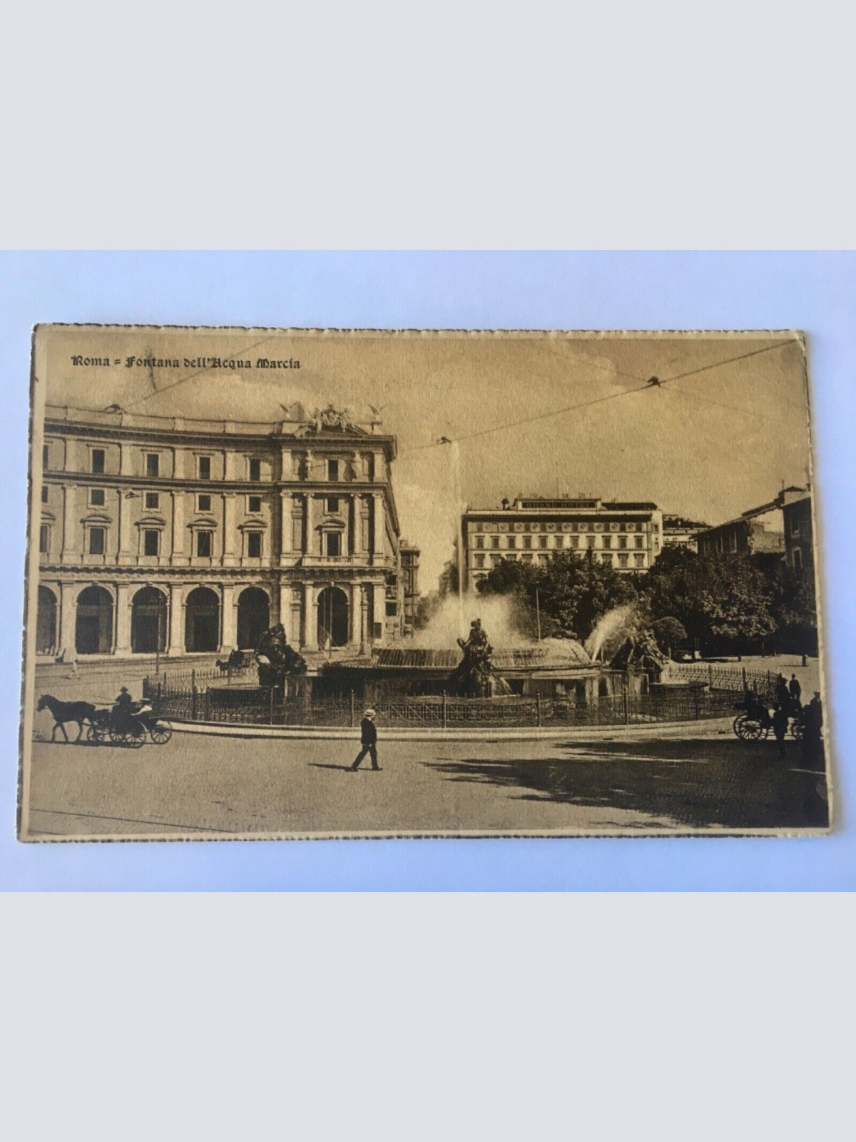 Roma Rom - Fontana dell’Acqua Marcia 584