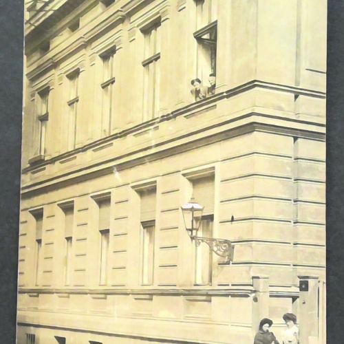 Frankfurt Hauseck mit Damen unbekannt JW 500256 F