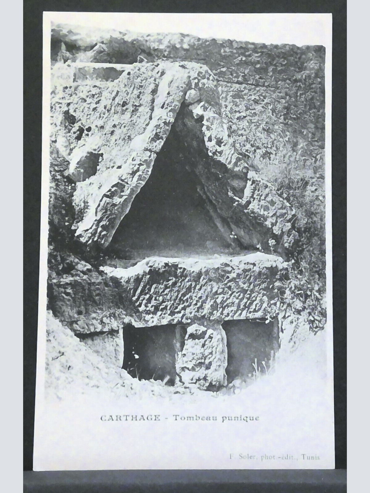 Carthage Tombeau punique JW 410185 F