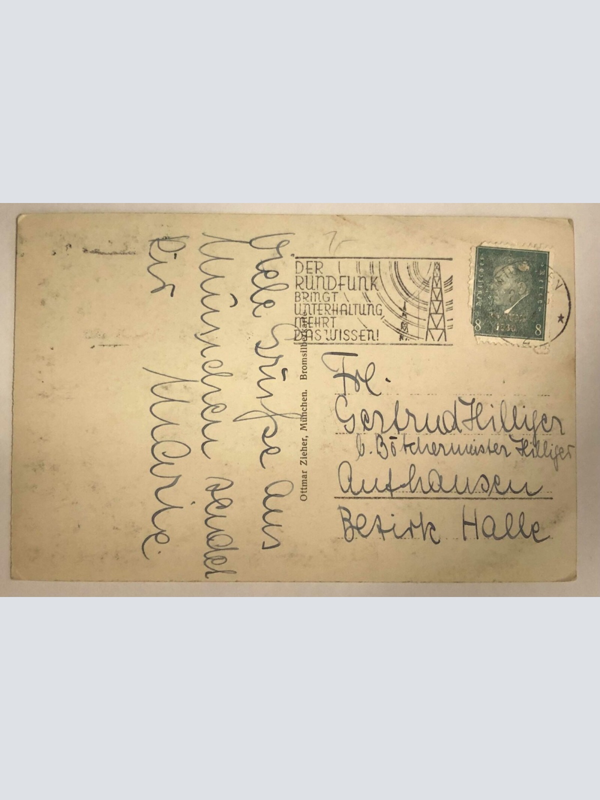 München Blick auf Frauenkirche   82017