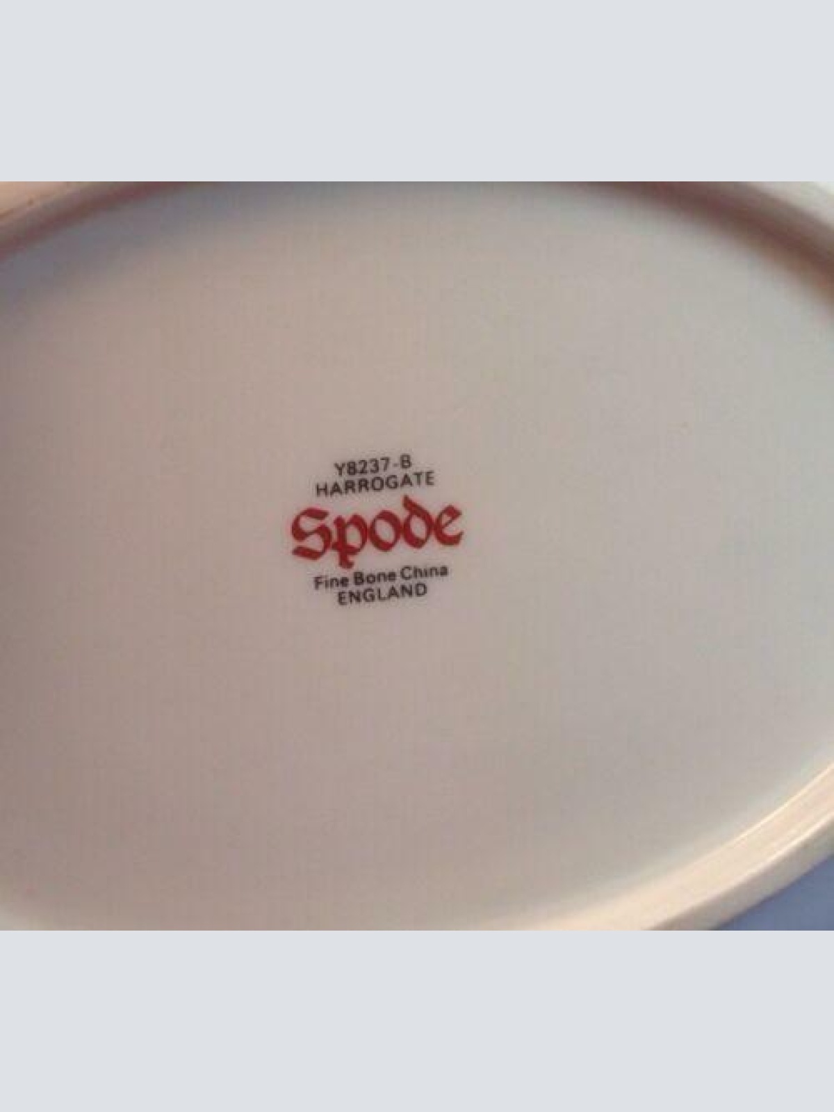 Spode Harrogate Sauciere 2 teilig Grün mit Goldrand 14116