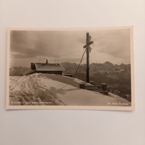 Wankhaus und Gipfel gegen Dreitorspitze  20270