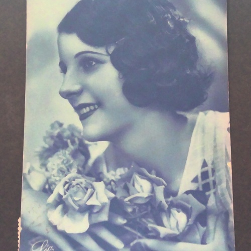 Porträt Dame unbekannt Rosen Leo Paris JW 650430 C