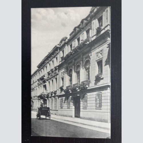 Berlin Haus Mit Kutsche 650099 G