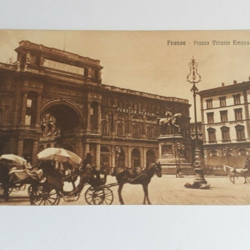 Firenze - Piazza Vittorio Emanuele.20264 Shit
