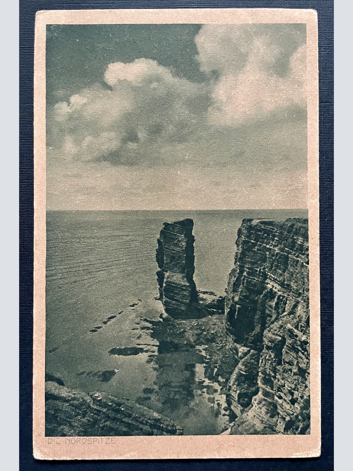 Die Nordspitze Helgoland Felsen Nordsee Schleswig-Holstein Deutschland 401077  A