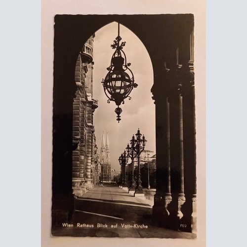 Wien Rathaus Blick auf Votiv Kirche Österreich 600011 D