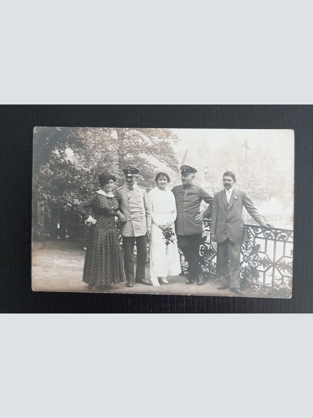 Hochzeitspaar Uniform Soldaten Karlsbad  5266 Ga G