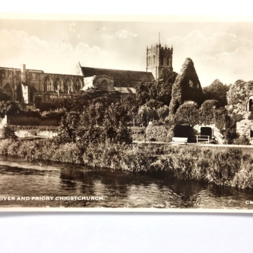 The River & Priory Christchurch - Fluss mit Kloster - Dorset - England 40274 TH