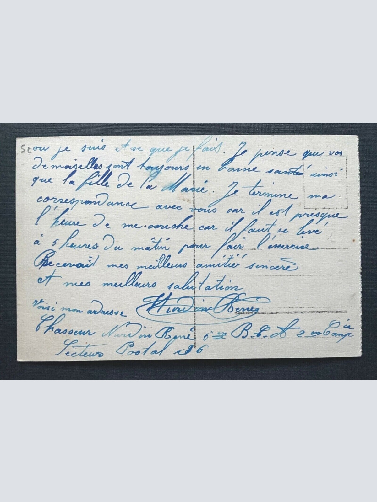 Euskirchen Katholische Kirche Vorplatz Nordrhein-Westfalen Deutschland 401056 TH