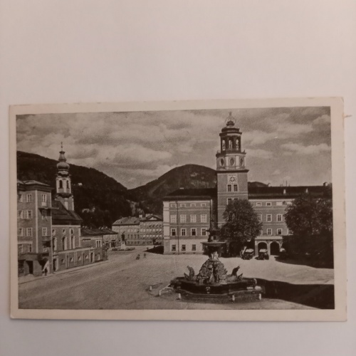 Salzburg, Residenzplatz 12072