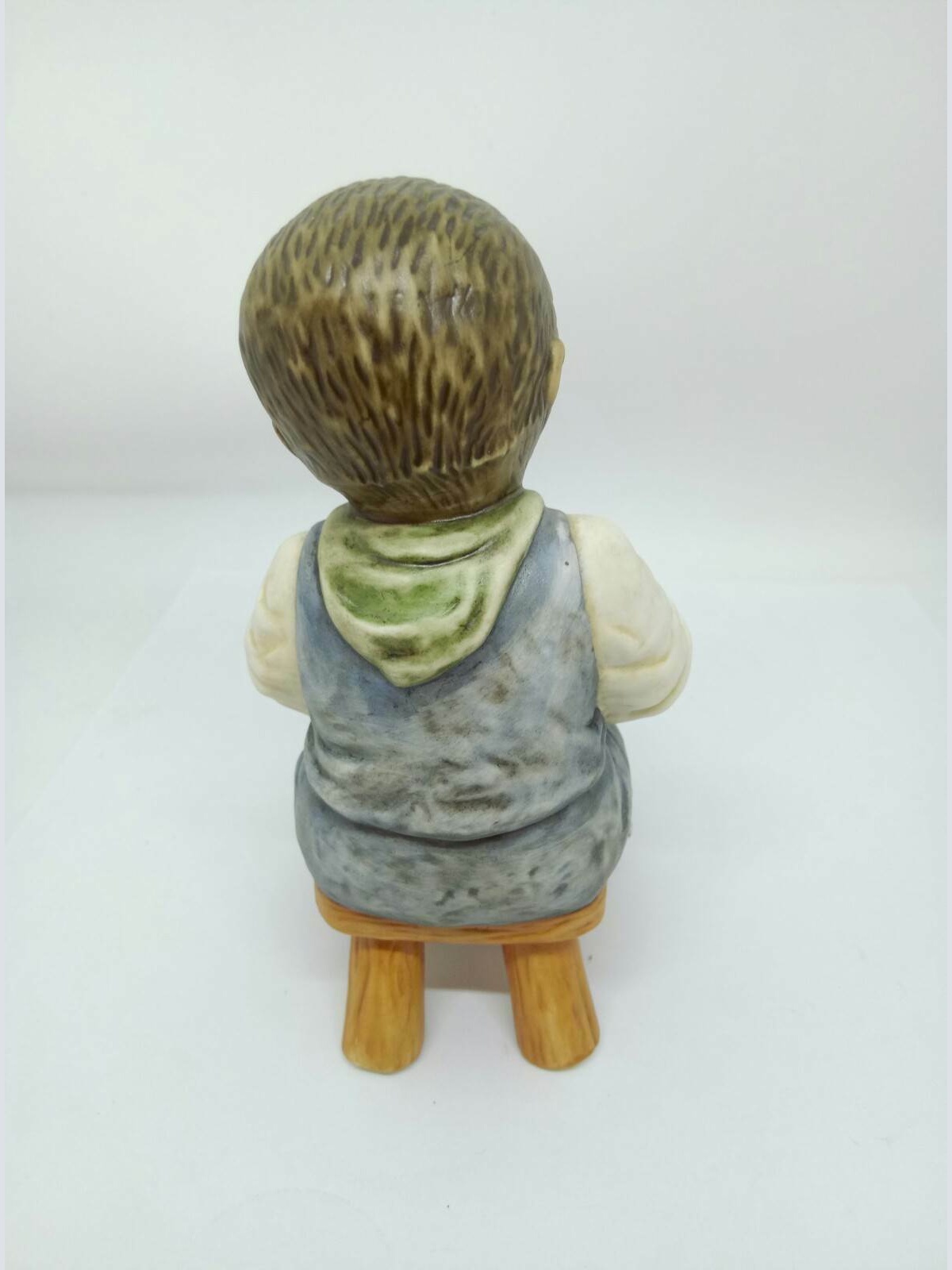 Goebel Figur Mecki mit Korb 13cm 50202