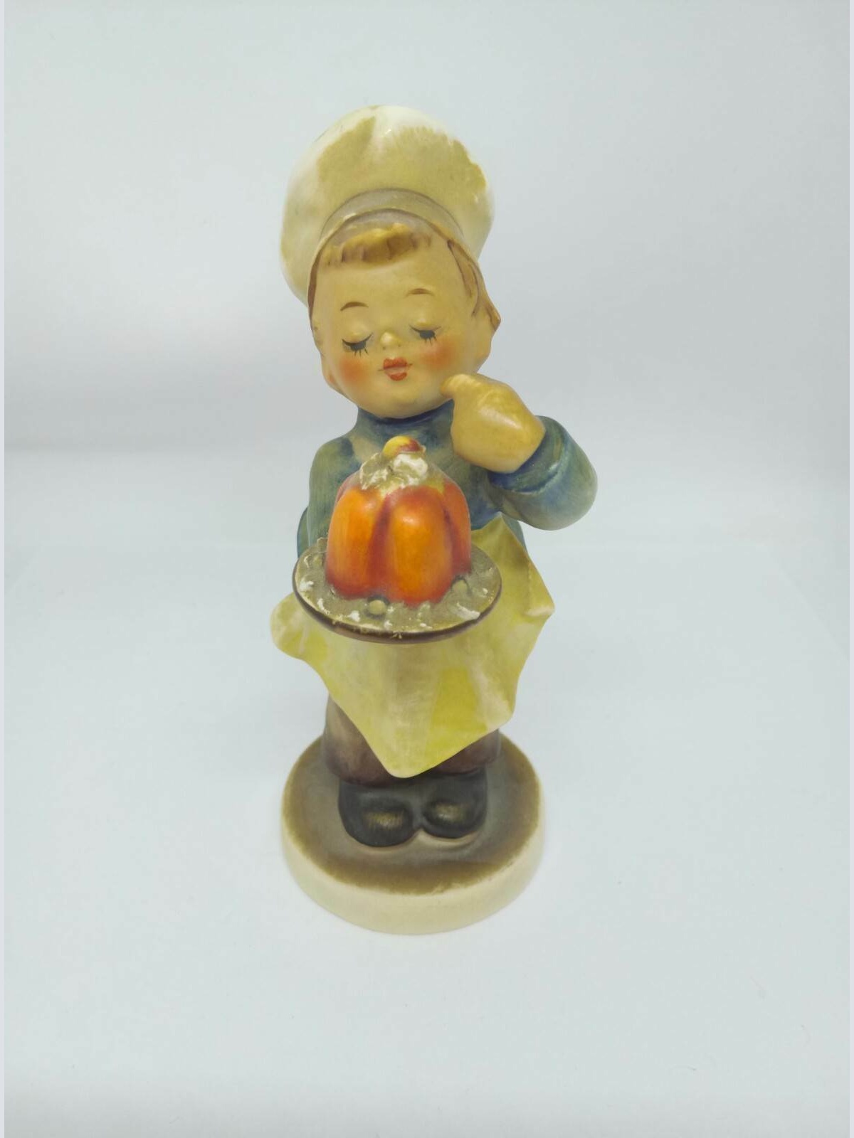 Hummelfigur "Der kleine Konditor" Modell 128 14cm 50213