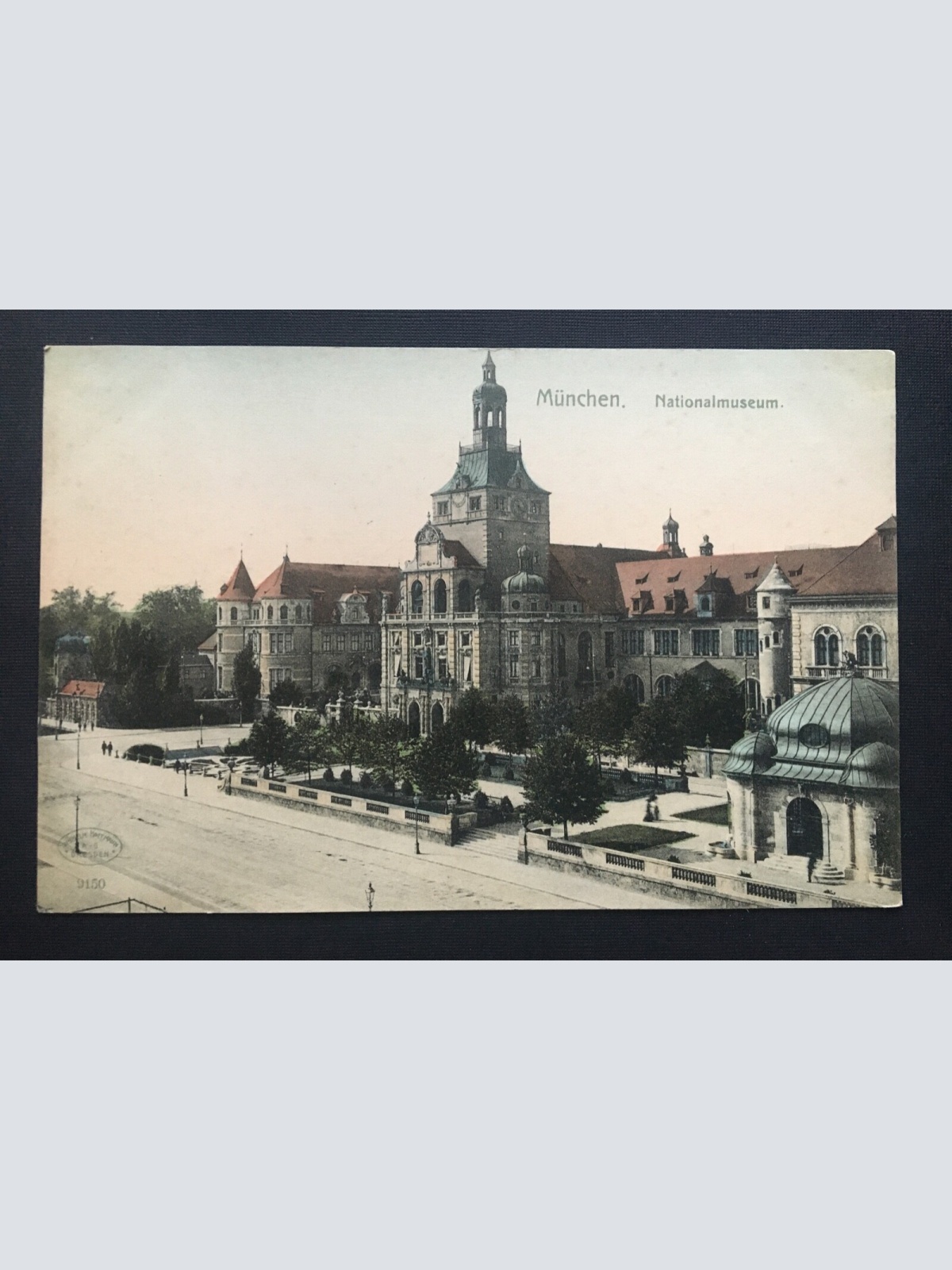München - Nationalmuseum - Bayern Deutschland 400411