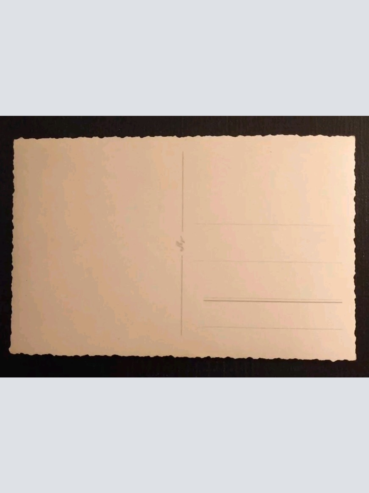 Salzburg Frau Am Grab Friedhof 165333 gr K