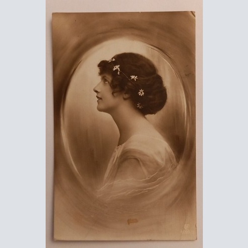 Römische Idylle - Mädchen - Künstlerkarte 600602A gr D