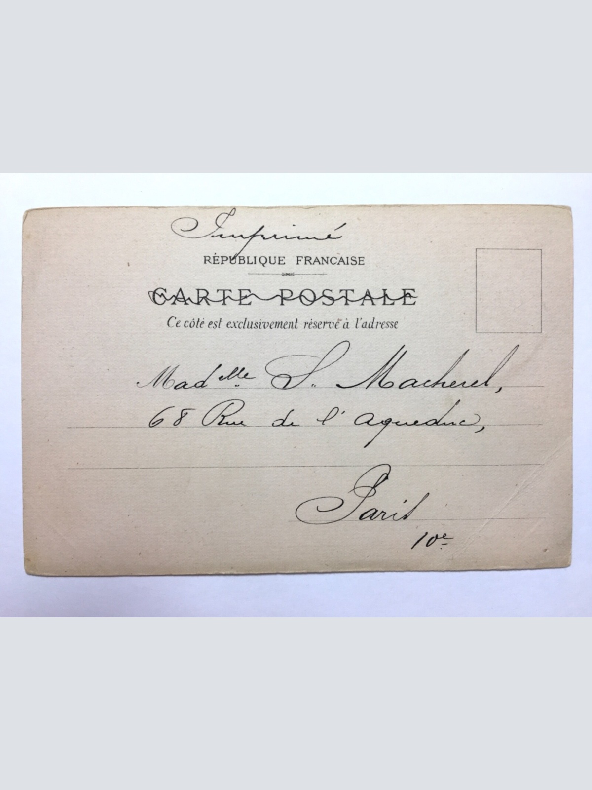 Entre Deux Feux - Zwischen zwei Feuern - Künstlerkarte 110077 TH